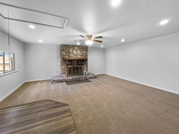 712  Brookfield Drive , Hurst Texas 76053