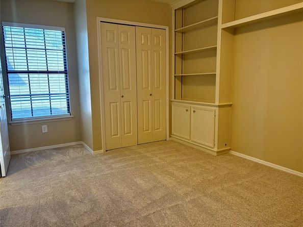 500  Button Willow Court , Irving Texas 75063