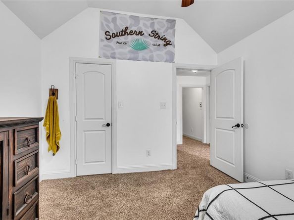 1532  Sea Breeze Lane , Azle Texas 76020