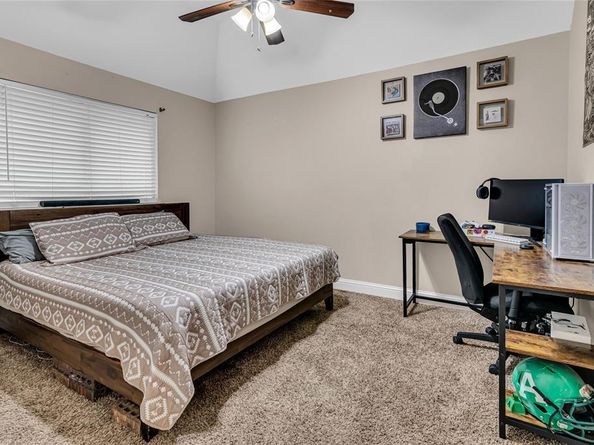 1532  Sea Breeze Lane , Azle Texas 76020