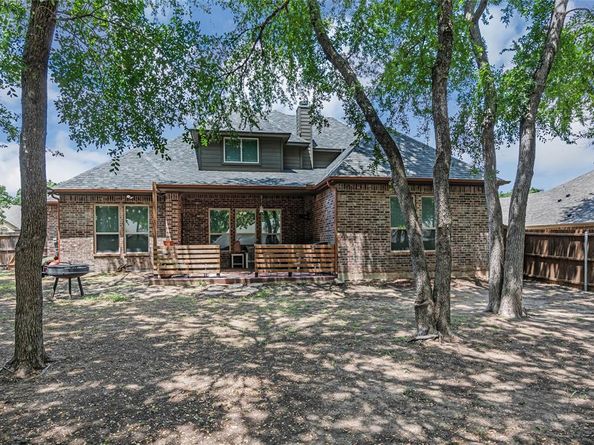 1532  Sea Breeze Lane , Azle Texas 76020