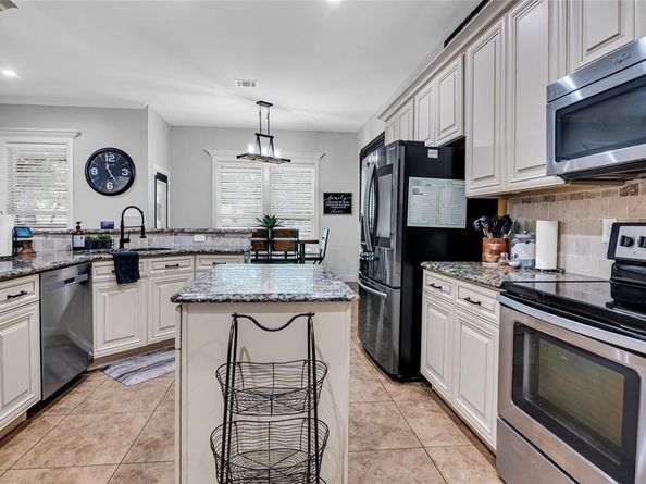 1532  Sea Breeze Lane , Azle Texas 76020