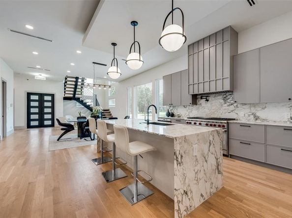4528 W Amherst Avenue , Dallas Texas 75209