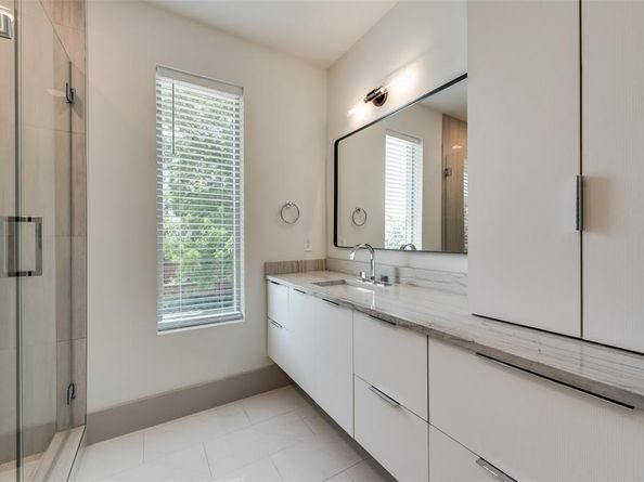 4528 W Amherst Avenue , Dallas Texas 75209
