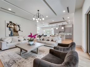 4528 W Amherst Avenue , Dallas Texas 75209