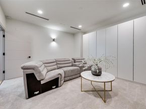 4528 W Amherst Avenue , Dallas Texas 75209