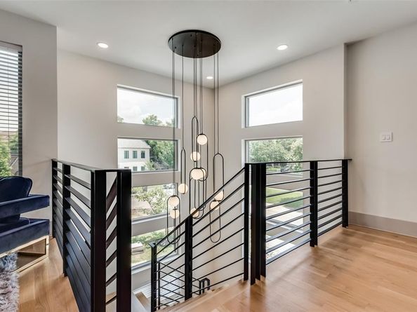 4528 W Amherst Avenue , Dallas Texas 75209