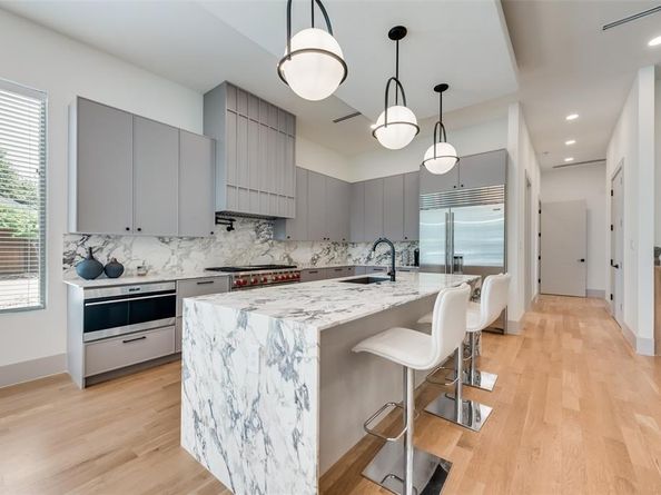 4528 W Amherst Avenue , Dallas Texas 75209