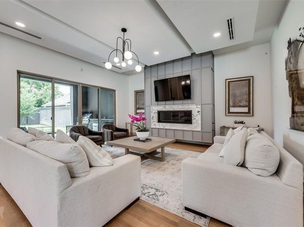 4528 W Amherst Avenue , Dallas Texas 75209