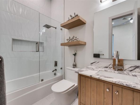 4528 W Amherst Avenue , Dallas Texas 75209