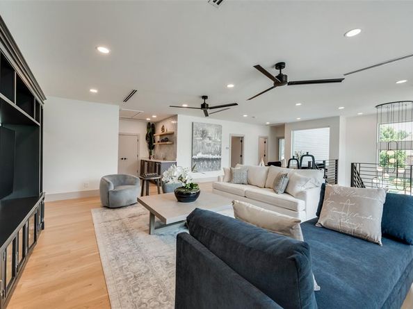 4528 W Amherst Avenue , Dallas Texas 75209