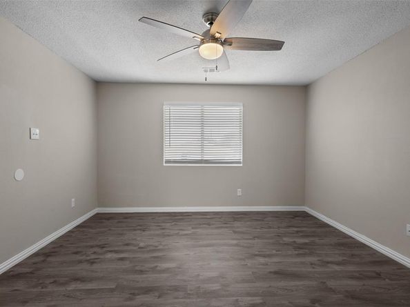 7309  Amber Drive , Dallas Texas 75241