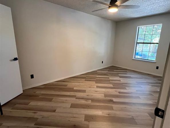 1312  Jasmine Drive , Lewisville Texas 75077