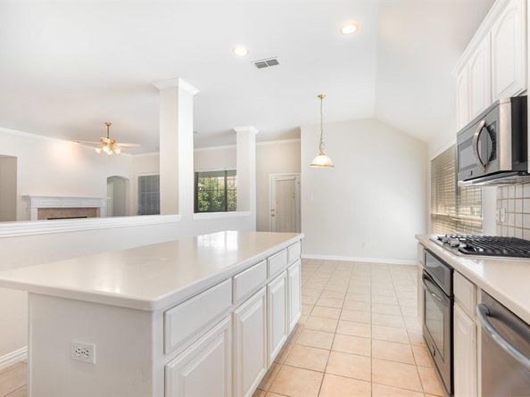 4145  Silverthorne Street , Richardson Texas 75082