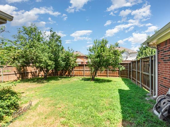 4145  Silverthorne Street , Richardson Texas 75082