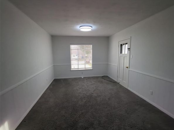 1449  Nash Street , Garland Texas 75042