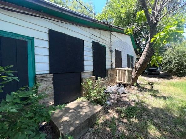 5234  Velma Drive , Fort Worth Texas 76105