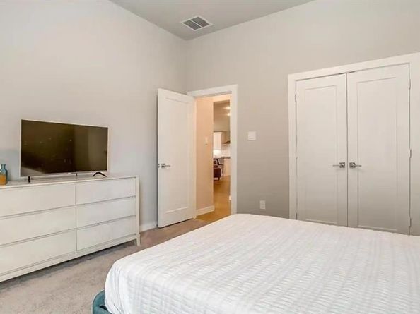 1632  Thunderbird Drive , Fort Worth Texas 76052