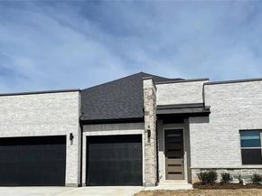1632  Thunderbird Drive , Fort Worth Texas 76052