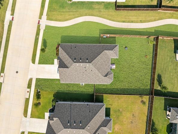 1324  Alderwood Lane , Crowley Texas 76036