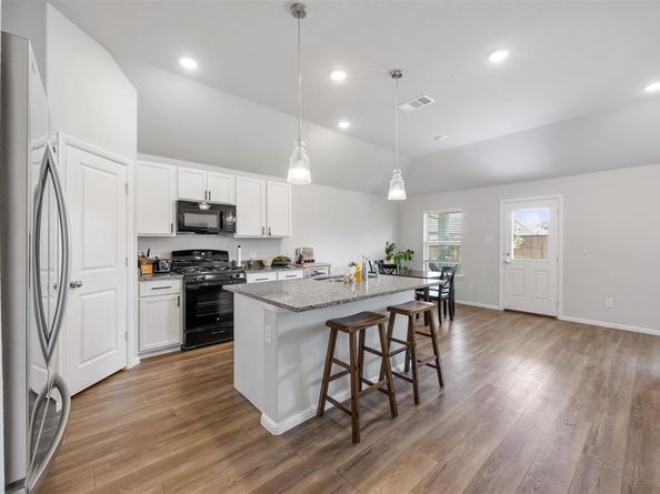1324  Alderwood Lane , Crowley Texas 76036