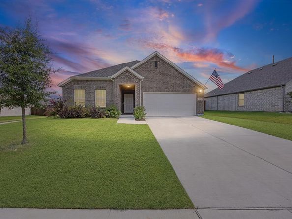 1324  Alderwood Lane , Crowley Texas 76036
