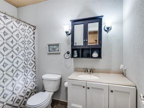 1233  Orange Street , Fort Worth Texas 76110