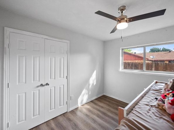 7209 W Cleburne Road , Fort Worth Texas 76133