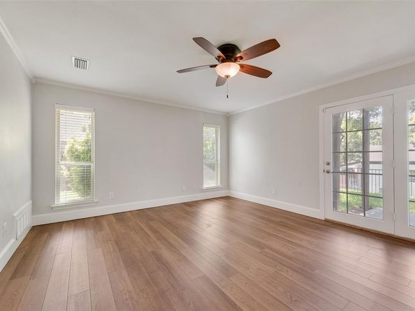 5604  Yacht Club Drive , Rockwall Texas 75032