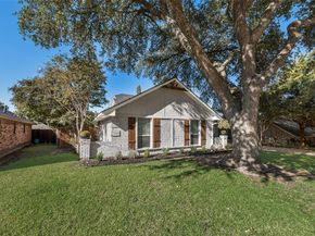 5604  Yacht Club Drive , Rockwall Texas 75032