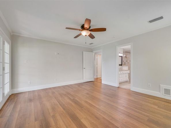 5604  Yacht Club Drive , Rockwall Texas 75032