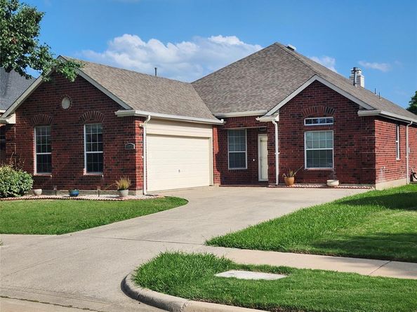 4026  Carrington Drive , Garland Texas 75043