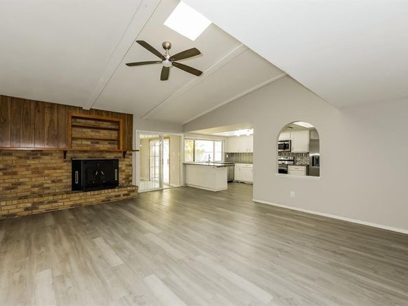 2118  Wilderness Trail , Grand Prairie Texas 75052
