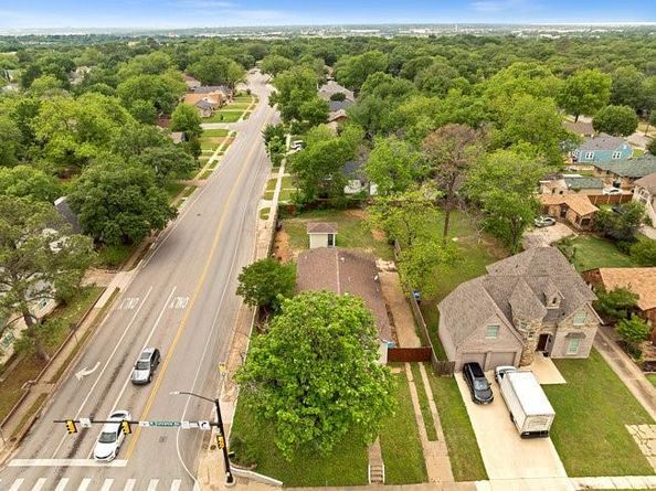 1301 N Sylvania Avenue , Fort Worth Texas 76111