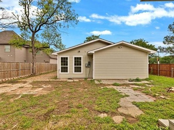 1301 N Sylvania Avenue , Fort Worth Texas 76111