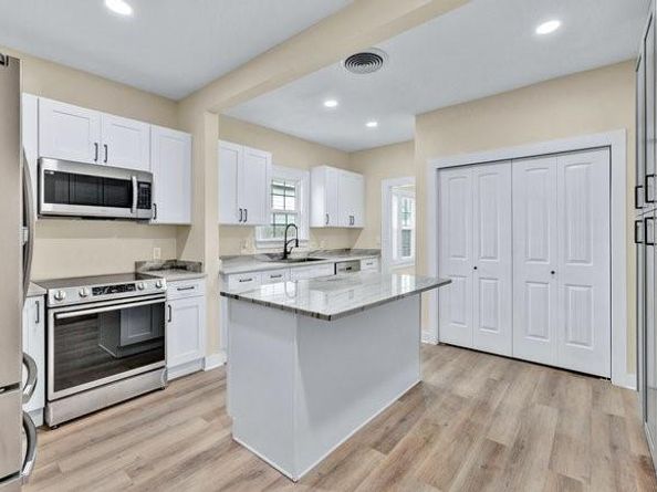 1301 N Sylvania Avenue , Fort Worth Texas 76111