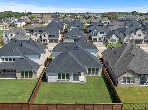 2024  Diamond Cove  , Mesquite Texas 75181