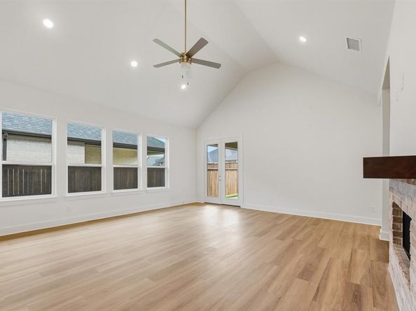 1046  Bearing Street , Royse City Texas 75189