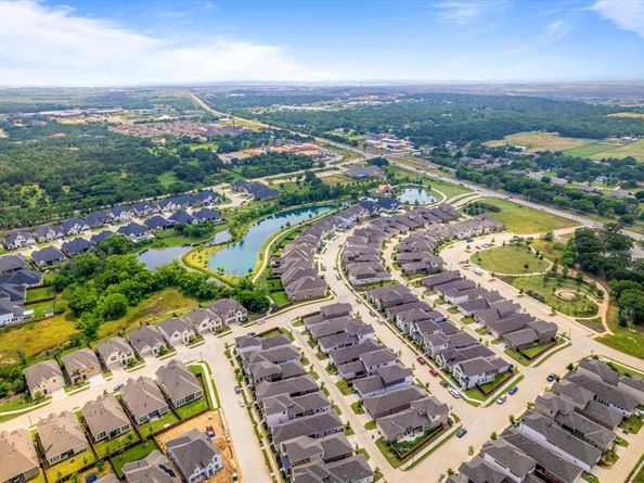 302  Dove Falls Drive , Argyle Texas 76226