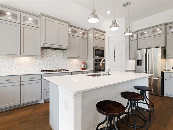 302  Dove Falls Drive , Argyle Texas 76226