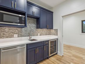 6839  Orchid Lane , Dallas Texas 75230