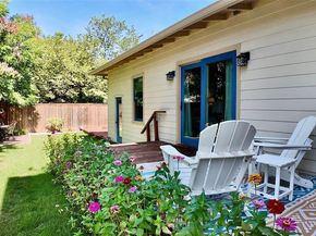 2212  5th Avenue , Fort Worth Texas 76110