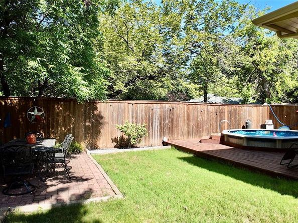 2212  5th Avenue , Fort Worth Texas 76110