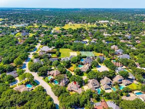 2207  Tournament Trail , Arlington Texas 76017
