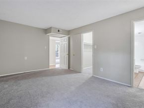 8560  Park Lane  29, Dallas Texas 75231