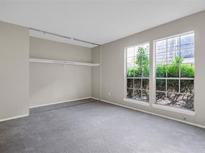 8560  Park Lane  29, Dallas Texas 75231