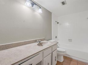 8560  Park Lane  29, Dallas Texas 75231