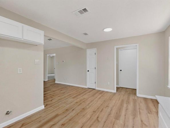 4121  Rye Glen Drive , Arlington Texas 76017