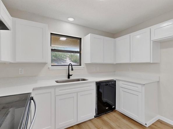 4121  Rye Glen Drive , Arlington Texas 76017