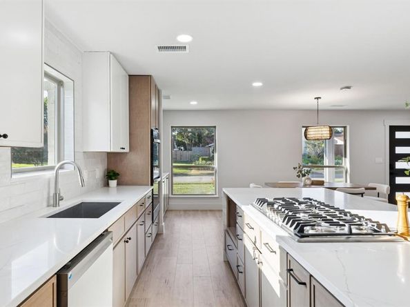 12540  High Meadow Drive , Dallas Texas 75244